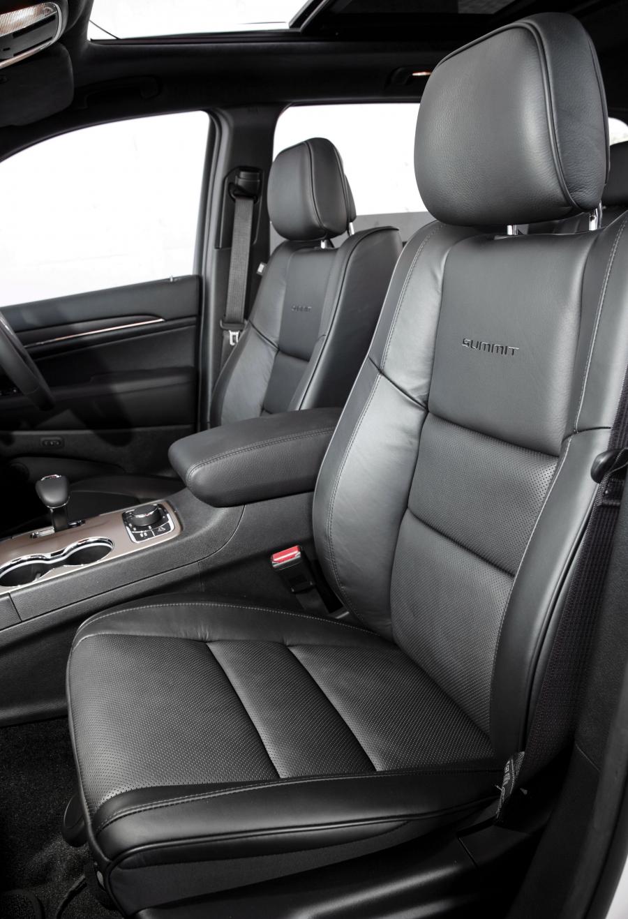  Jeep Grand Cherokee Summit 2015 года  (AU) (фото 9 из 9)